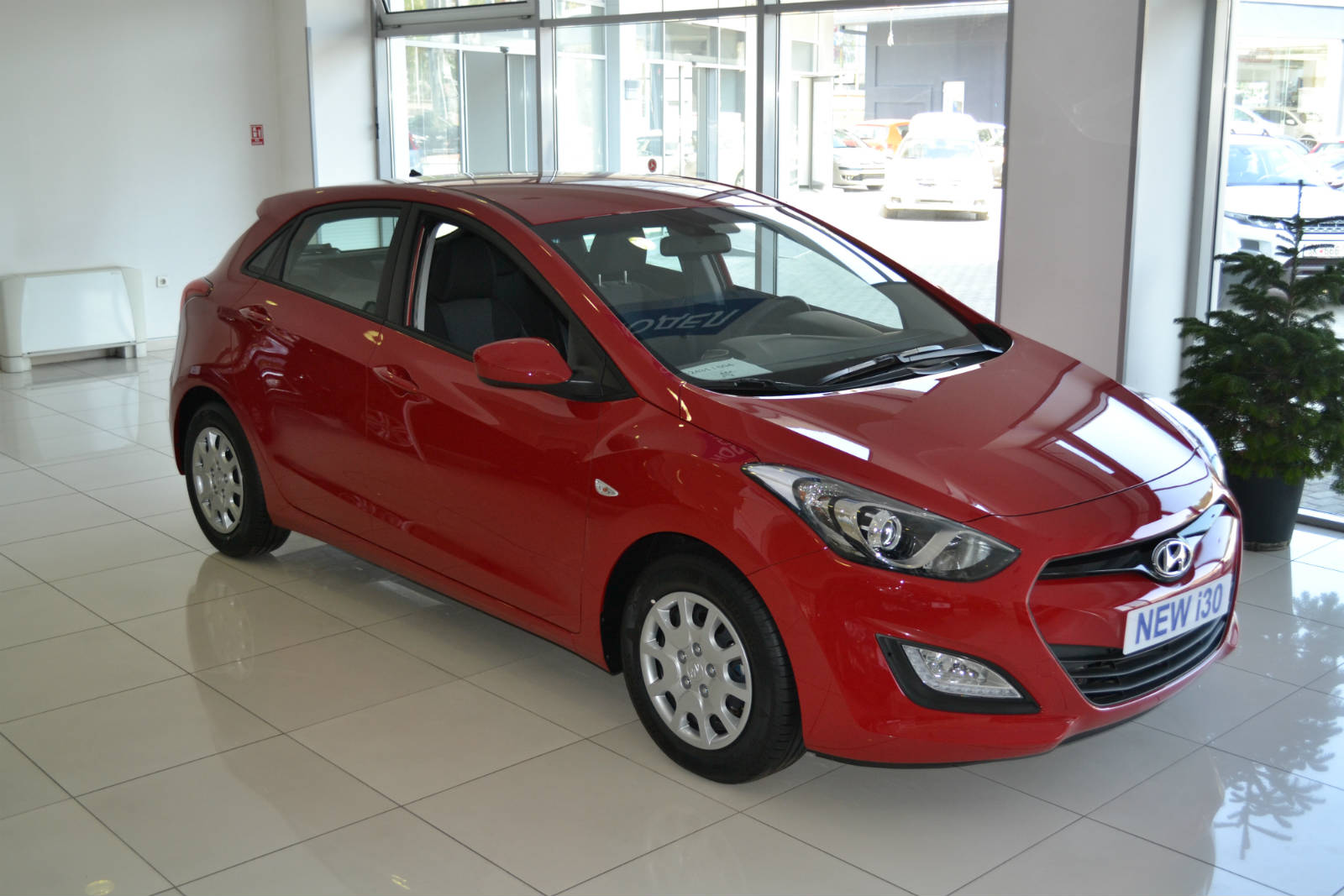 7 Facts About the 2013 Hyundai i30! The Story about the Space, Style