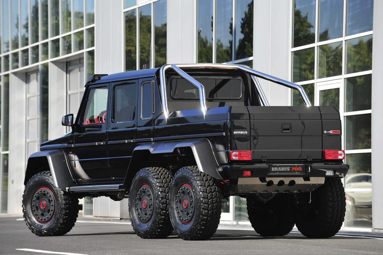 Brabus-B63S-700-6x6-22.jpg