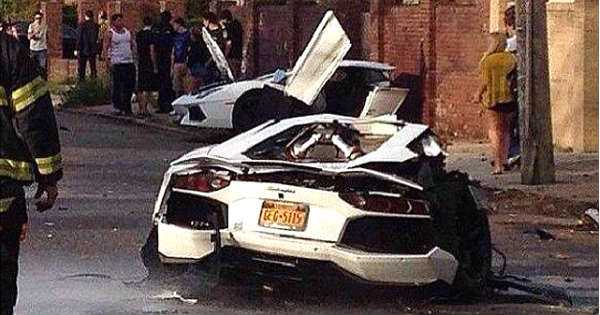 Lamborghini Aventador Crash 1