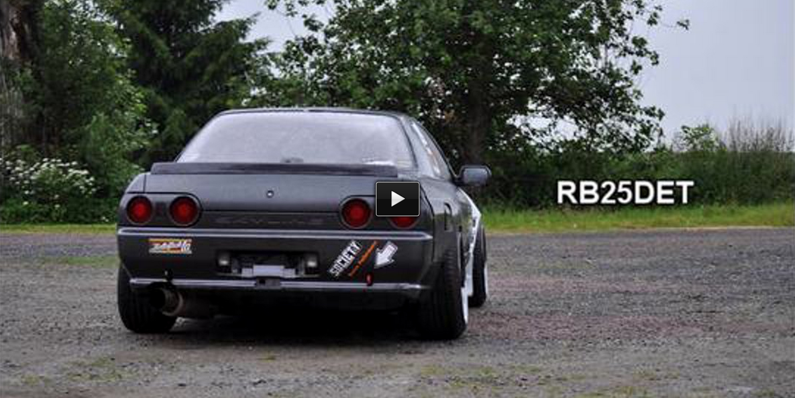 awesome drifting Drifting Nissan Skyline R32