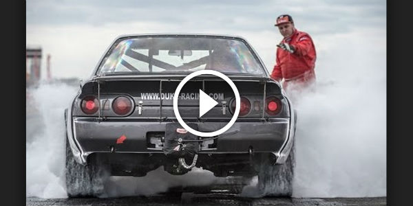 1000HP GTR R32 8,625 Sec @ 165,2 MPH! This thing is FLYING