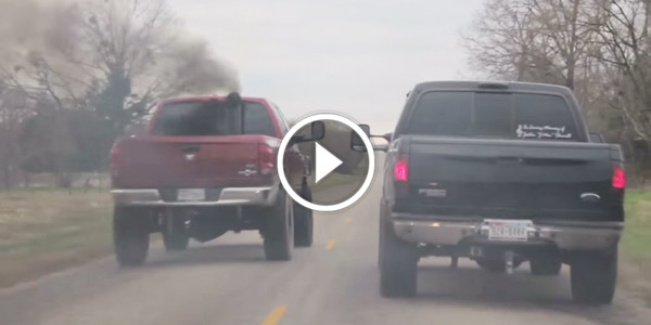 Lifted FORD POWERSTROKE Vs Duramax