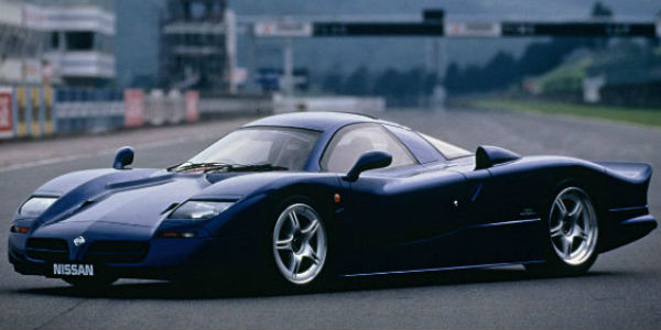 Nissan R390 GT1 cover