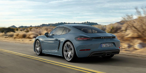 2017 Porsche 718 3