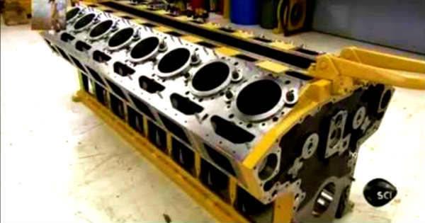 4200HP V24 Mine Truck Monstrous Engine Rebuild! - Muscle ... rc engine diagram 