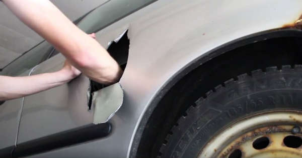 He Cuts Through His Old Honda Car Door To Get the Keys Out! - Muscle ...