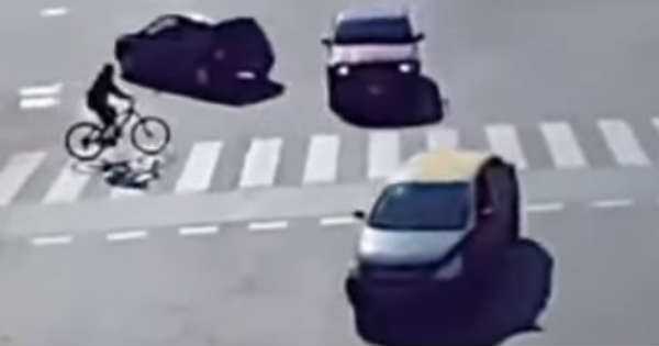 Synchronized Perfect Traffic pedestrian car bike 1