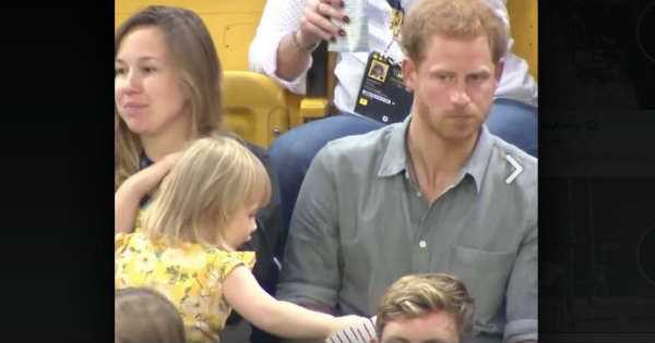 Little Girl Steals Popcorn From Prince Harry 1