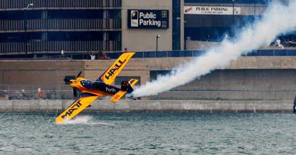 Windsor Air Race Evades Tragic Accident 1