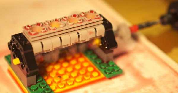 This Tiny LEGO Engine Runs At 14000 RPMs 1