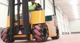 This Rolling Forklift Can Move in Any Direction 11