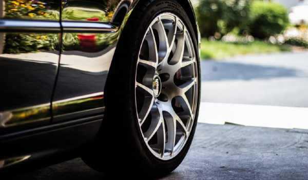 5 Factors to Consider When Buying New Car Tires 2