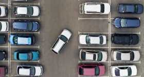 Essential Street Parking Safety Tips 2