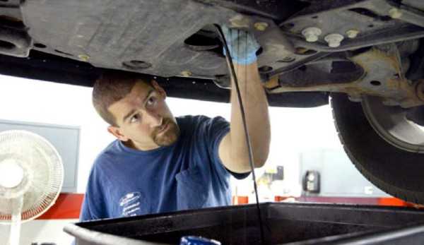 The Main Signs Your Car is Due an Oil Change 1